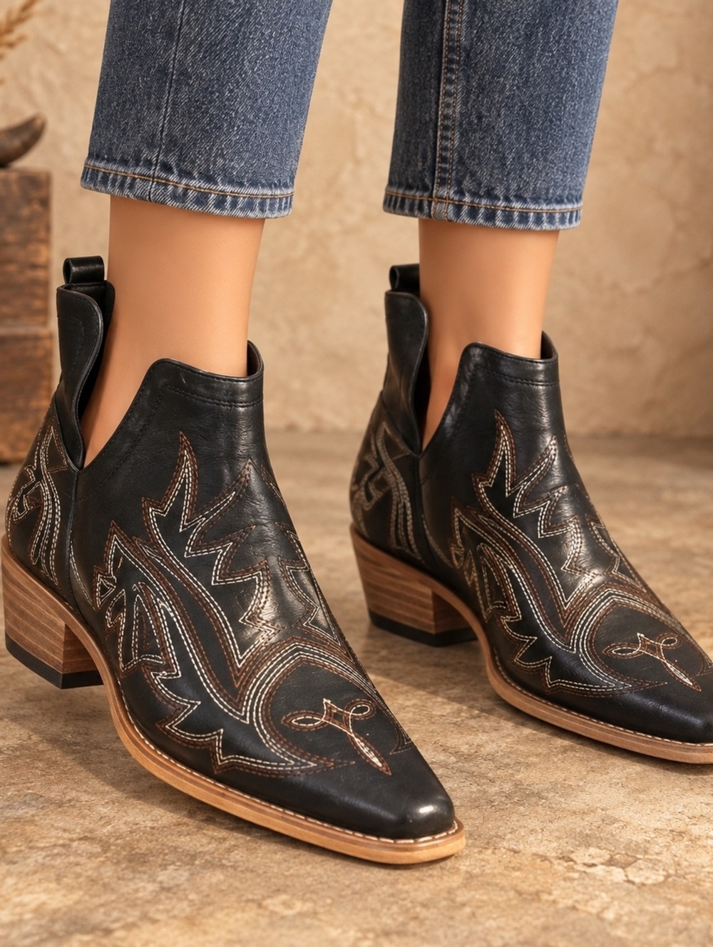 Rollda black western ankle boots with contrast stitching